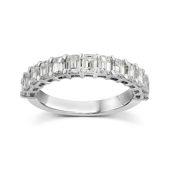 Emerald cut diamond band