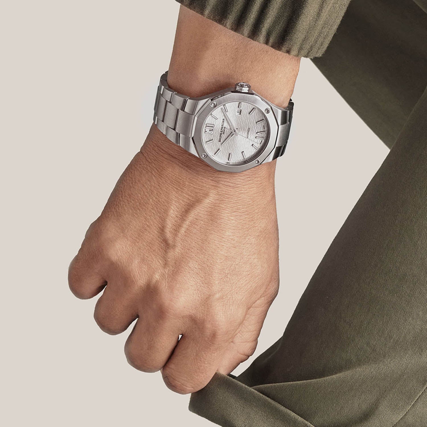 Baume & Mercier Riviera Automatic, Date Display Men's Watch 42mm