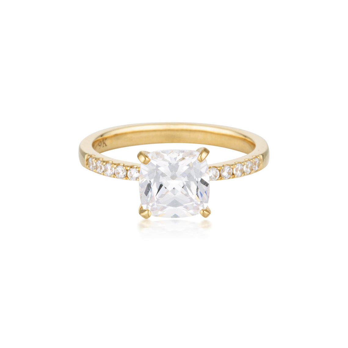 Cushion Cut 1.5ct Engagement Ring in Gold