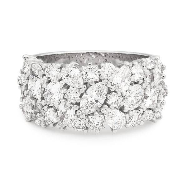 Pear, marquise, princess & round brilliant diamond ring