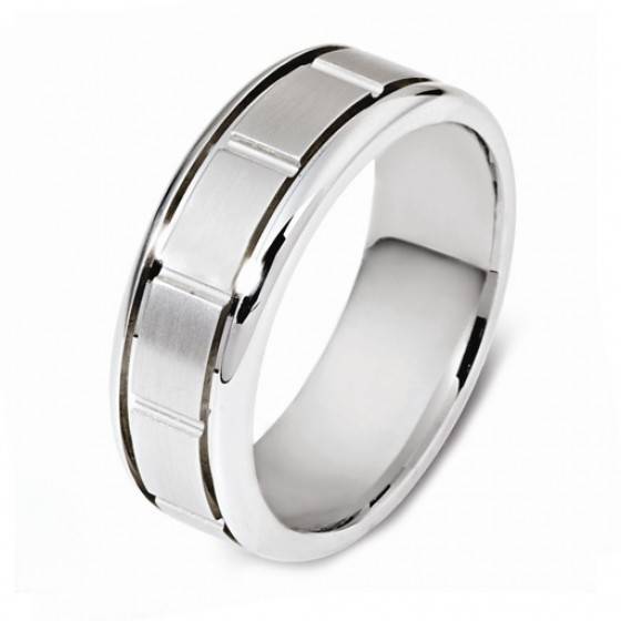 Men's wedding ring