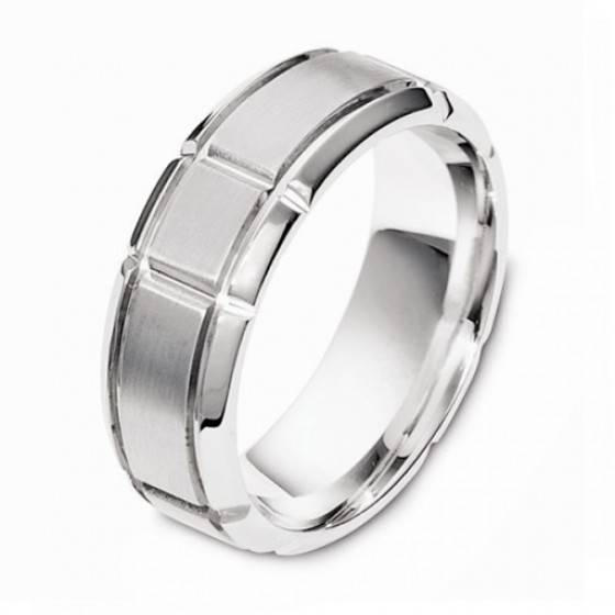 Men's wedding ring