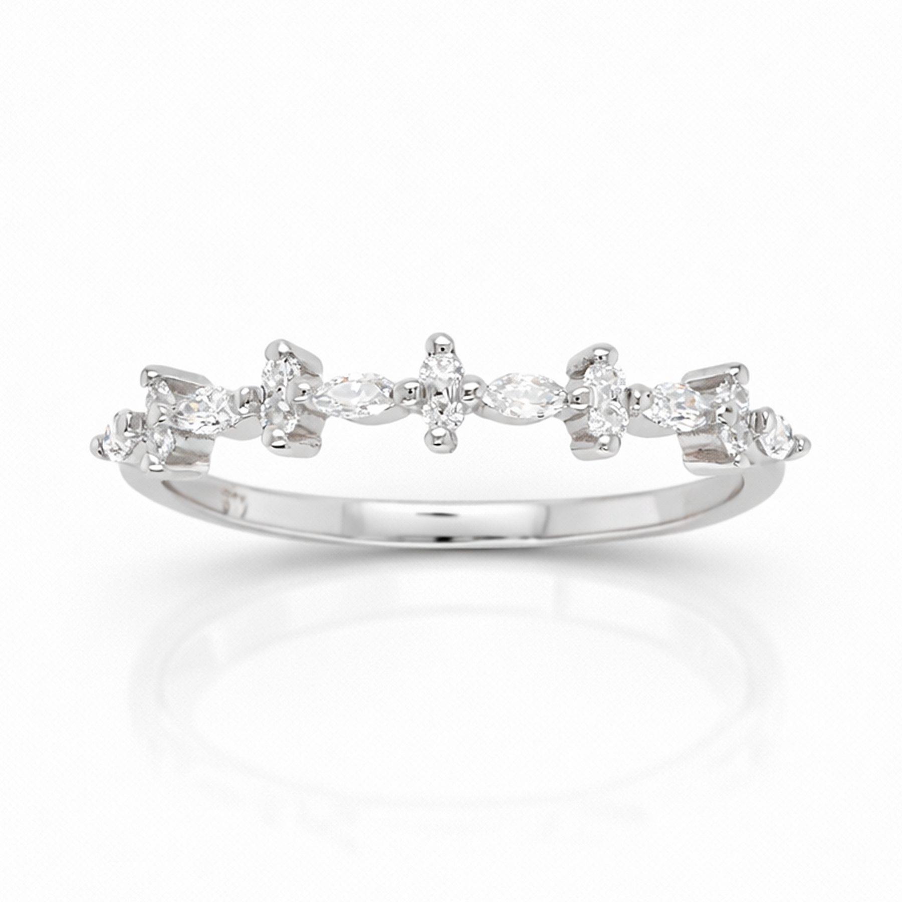 Marquise & Round Diamond Band