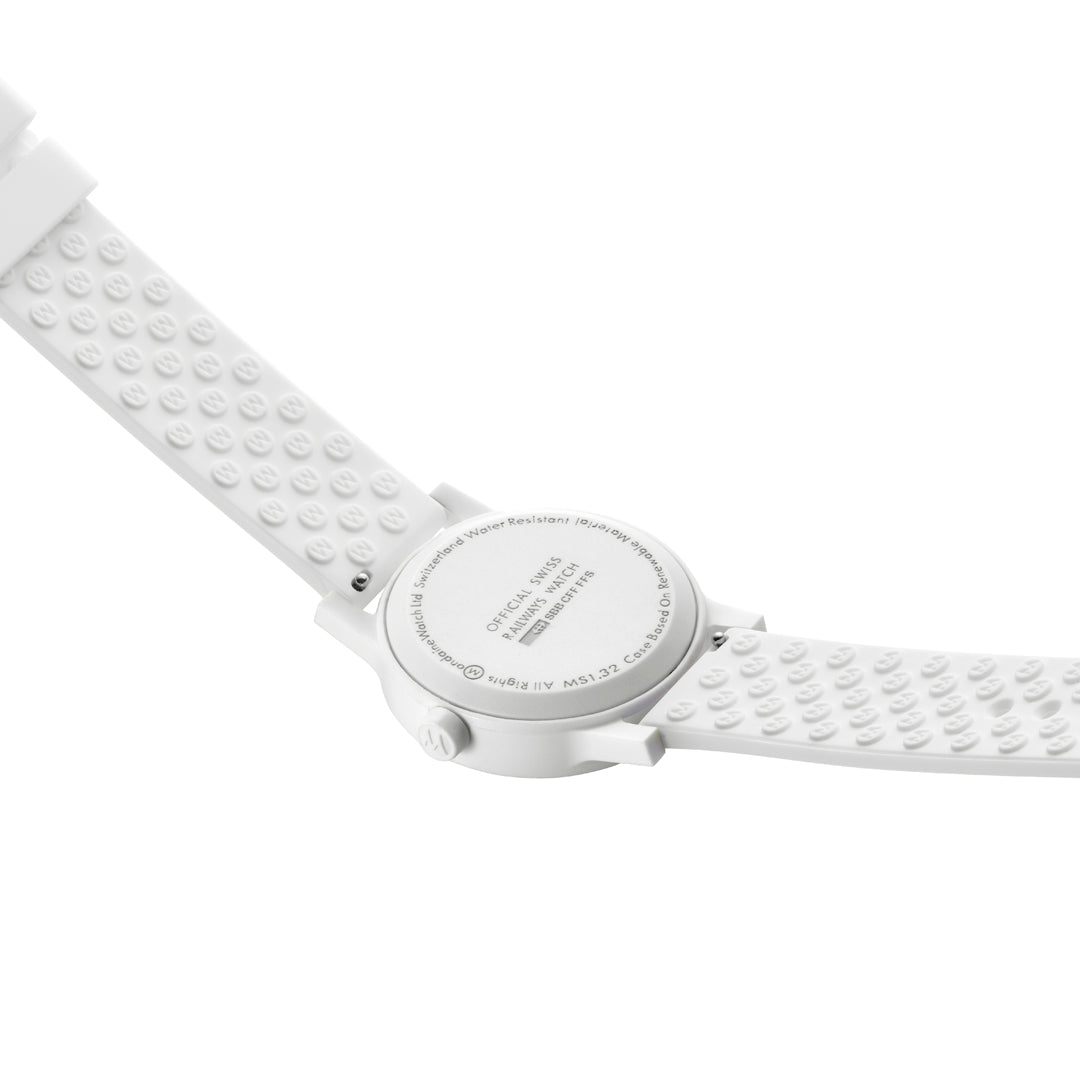 Mondaine Official Swiss Railways Essence 32mm - MS1.32110.RA