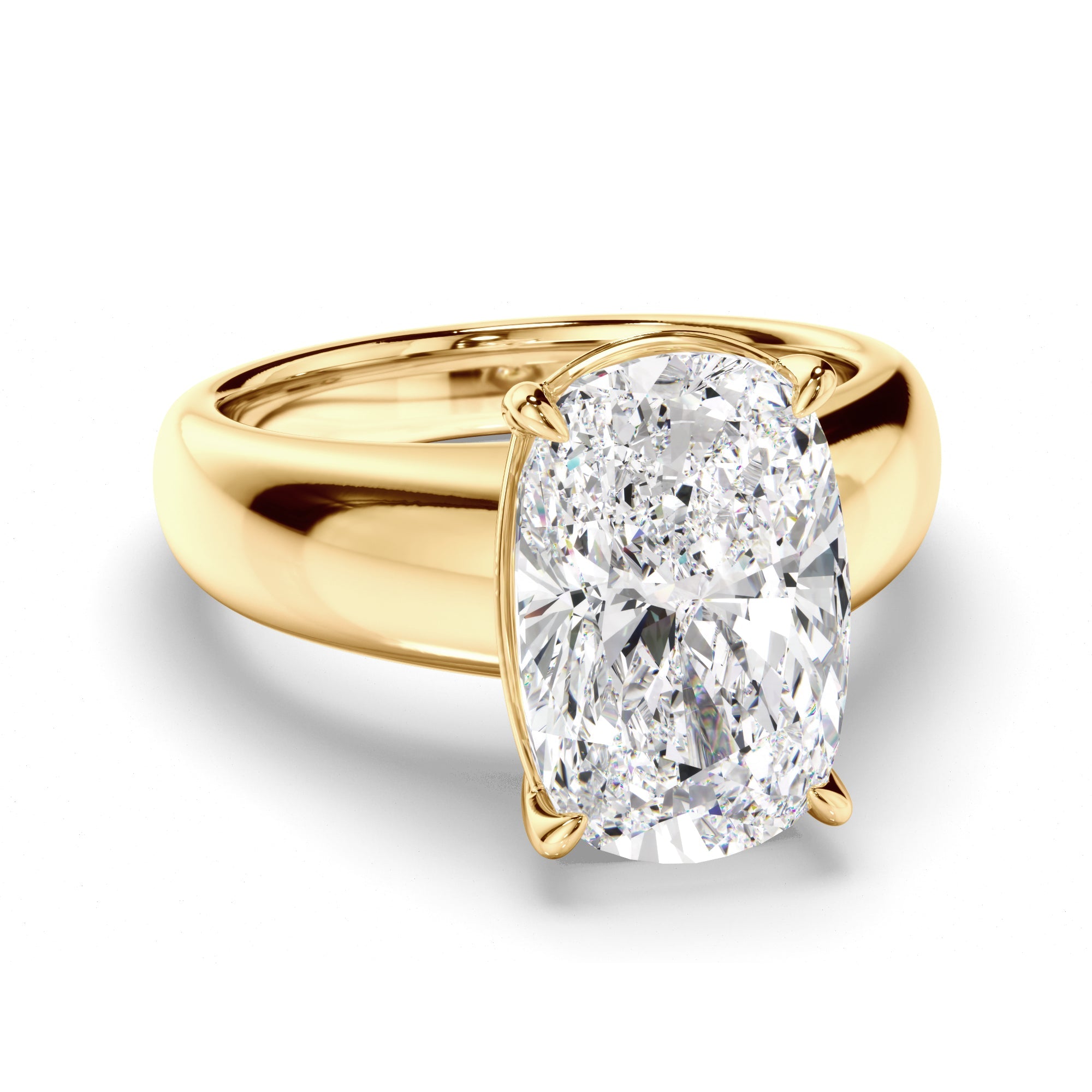 'Taylor Swift' esk Cushion Cut Diamond Solitaire Engagement Ring