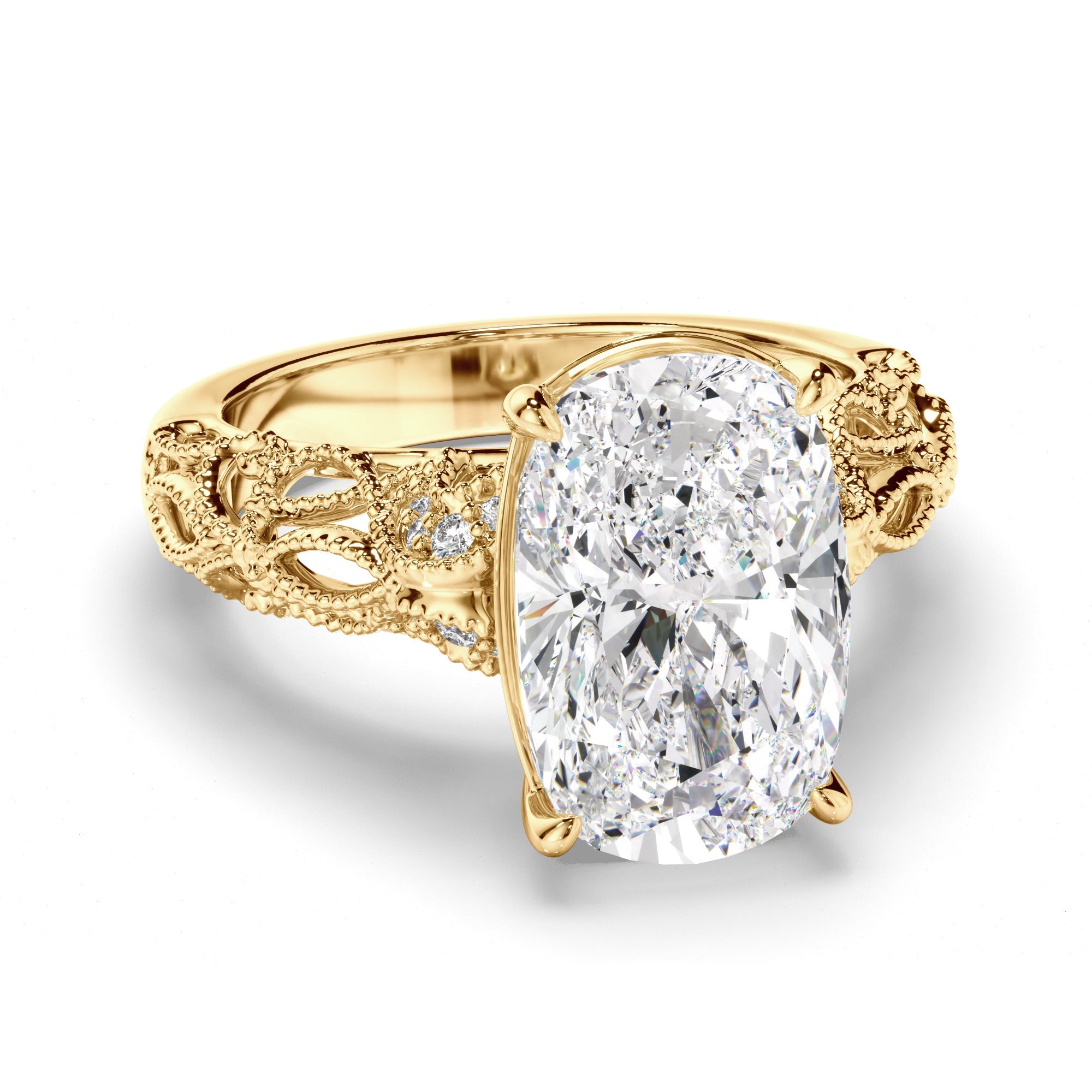 'Taylor Swift' esk Cushion Cut Diamond Filigree Engagement Ring